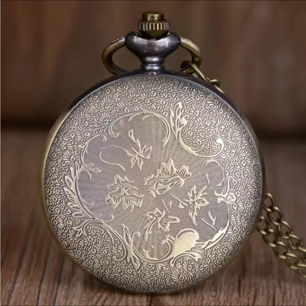 Pocket Watch Native American Traditional Headdress Hinged Flip Open Chain Pouch